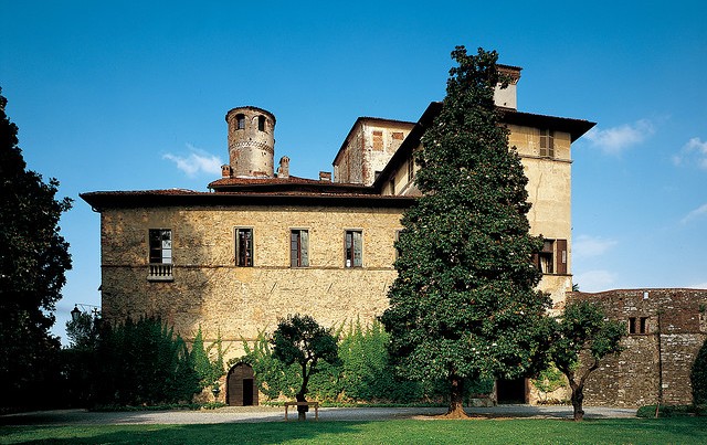 Castello della Manta
